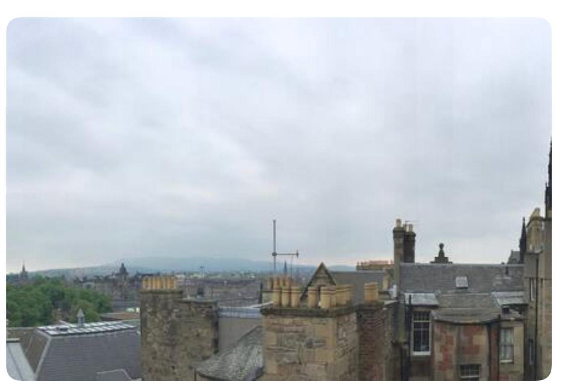 Old Town View Apartment エディンバラ エクステリア 写真